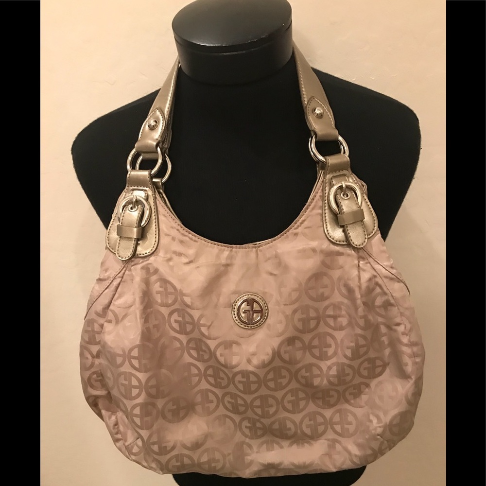NEW Taupe GIANI BERNINI 3well HOBO